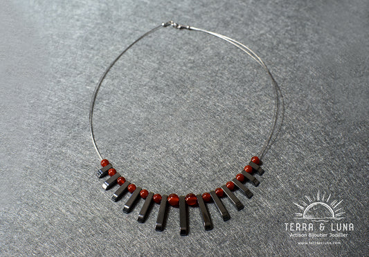 Collier Gaia en perles naturelles de Cornaline et Hématites