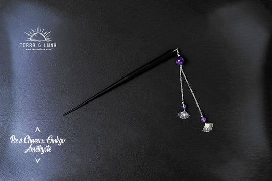 Pic à cheveux Gingko en bois et perles naturelles d'Améthyste