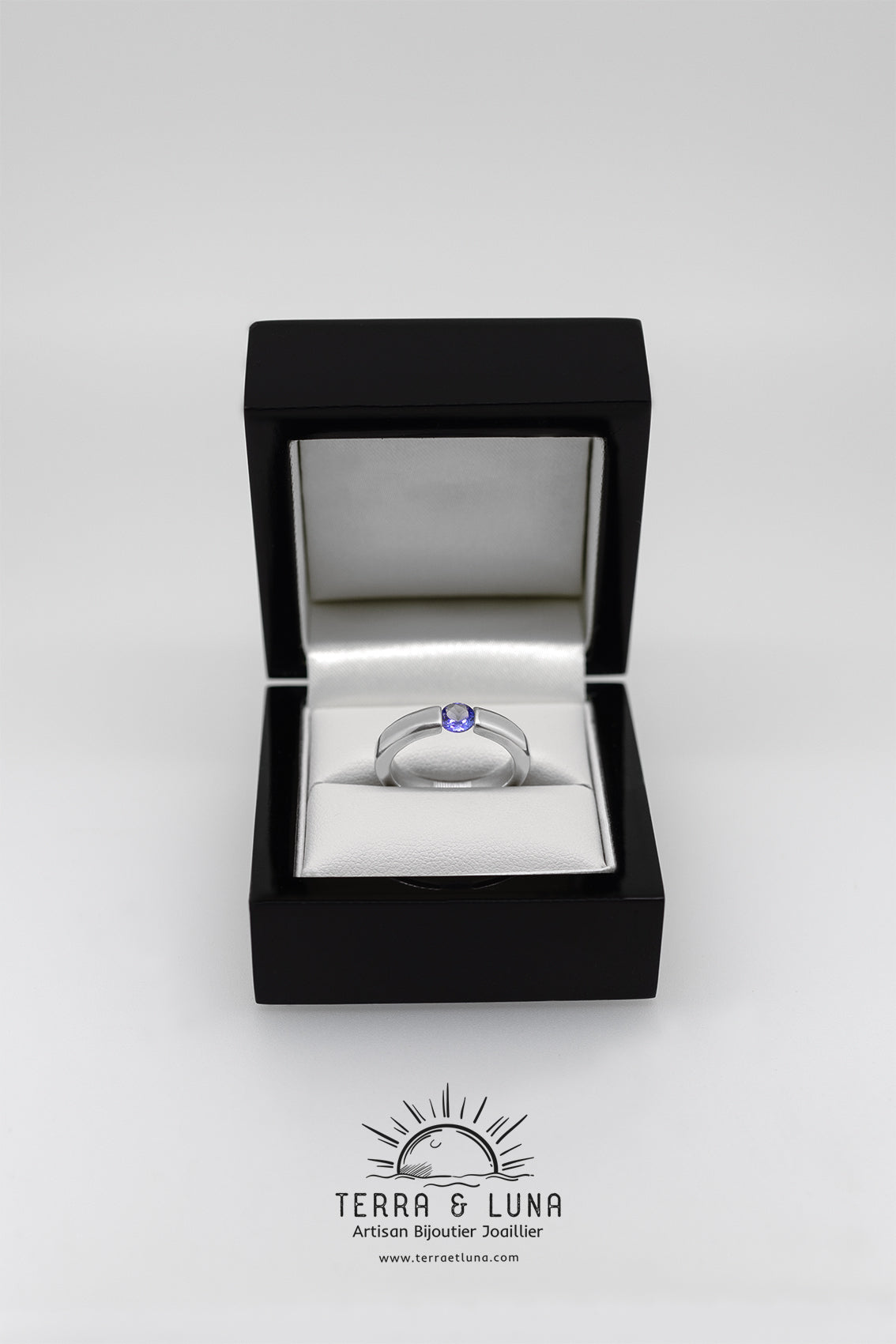 JOLIE BAGUE EN Argent Taille 55 EUR 1,00 - FR JOLIE BAGUE EN Argent Taille 55 EUR 1,00 - FR