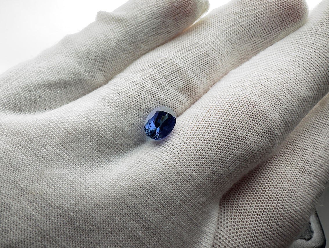 Pendentif argent et Tanzanite ovale intense blue pour Monsieur Joyeux